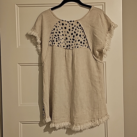 Umgee USA Short Sleeve Cream Top sz small - Picture 3 of 5